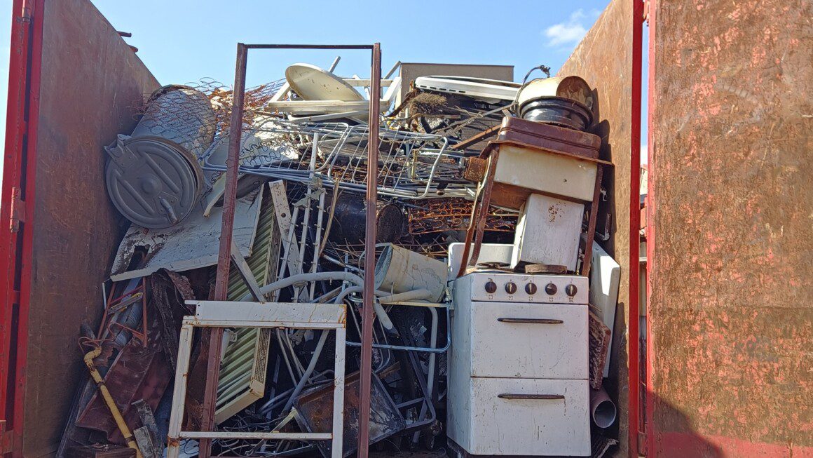 Sběr železného šrotu